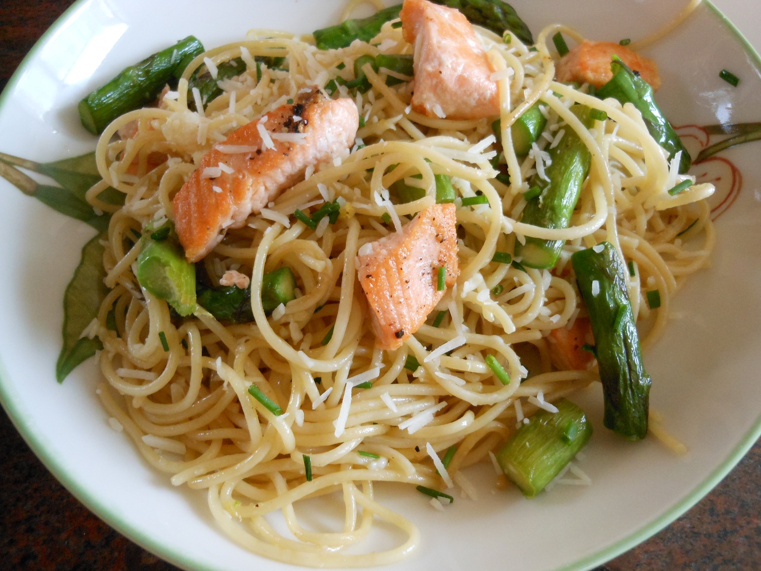 can salmon pasta